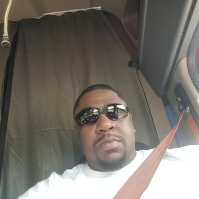 Profile Picture of Carl Hadley (@CarlHadley8) on Twitter