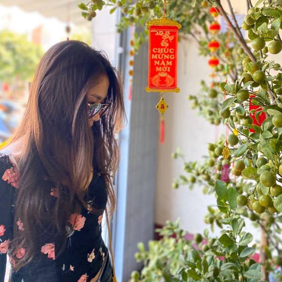 Profile Picture of Quynhanh Nguyen (@quynquyn) on Poshmark