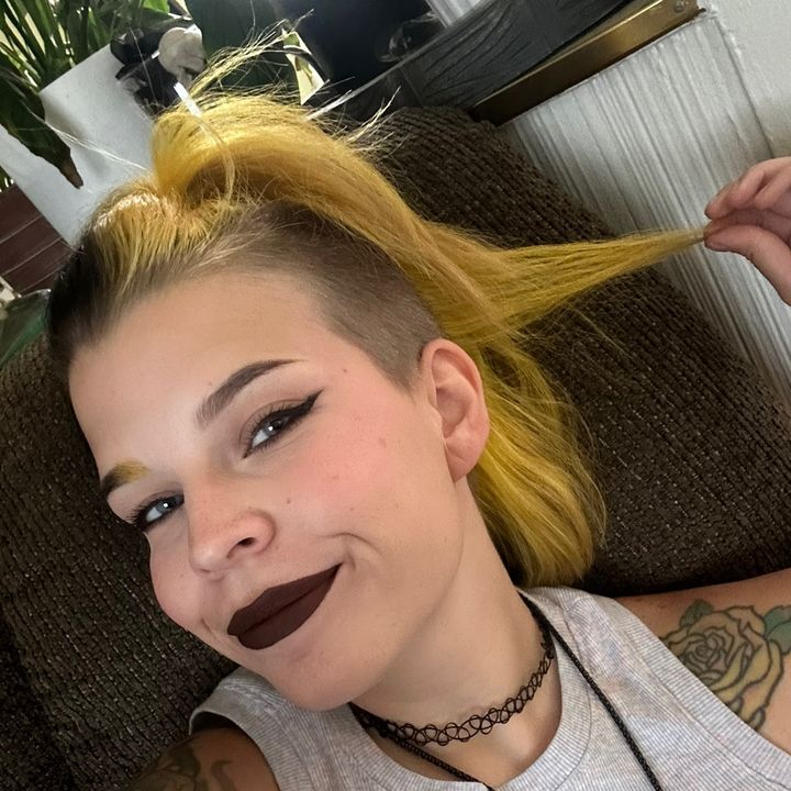 Profile Picture of Haley (@shavedheadswag) on Tiktok