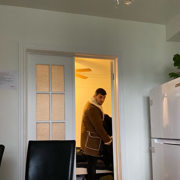 Profile Picture of Adem Calik (@ademcalik) on Poshmark