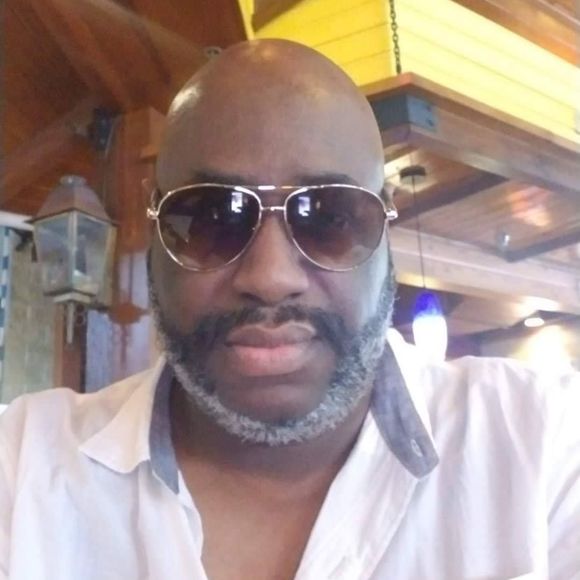 Profile Picture of Chris Sparta (@cdorelien) on Poshmark