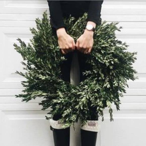 Profile Picture of Gail Carozza (@gailcarozza) on Poshmark