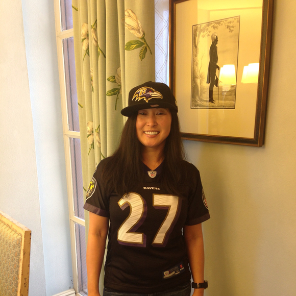 Profile Picture of Patti Compston (@pattic12) on Poshmark