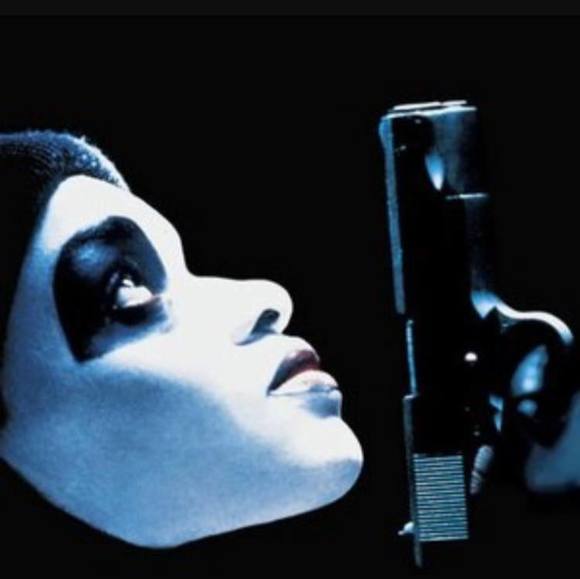 Profile Picture of Danny Flores (@dannyflores831) on Poshmark