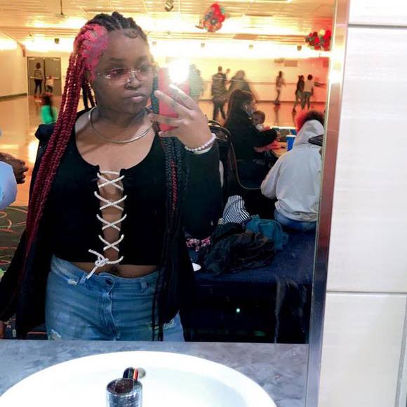 Profile Picture of Isãdoreë Nèisha (@nebutta) on Poshmark