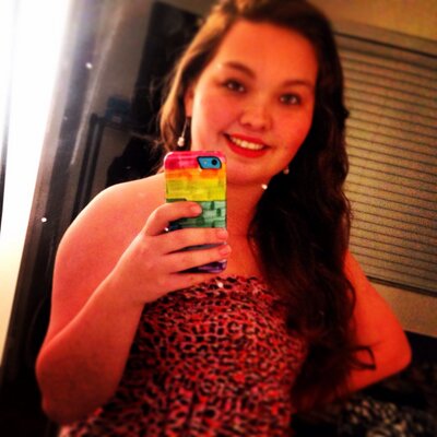 Profile Picture of Lindsay Perlman (@LuLuDancegirl) on Twitter