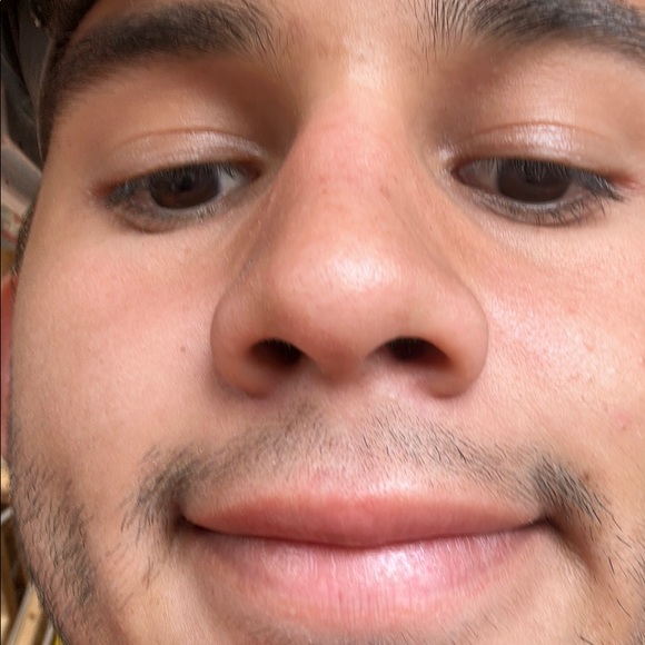 Profile Picture of Angel Tarquino (@angel_tarquino) on Poshmark