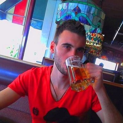 Profile Picture of Aaron Joseph Levi (@AronJosephLevi) on Twitter