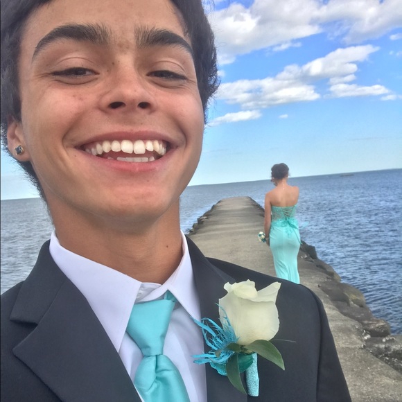 Profile Picture of Daniel Keating (@orionskater) on Poshmark