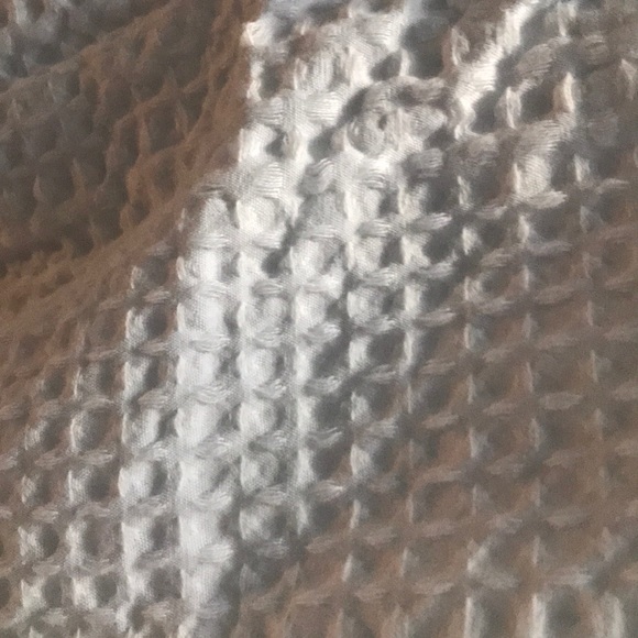 Profile Picture of Melissa Saharic (@sprintmds) on Poshmark