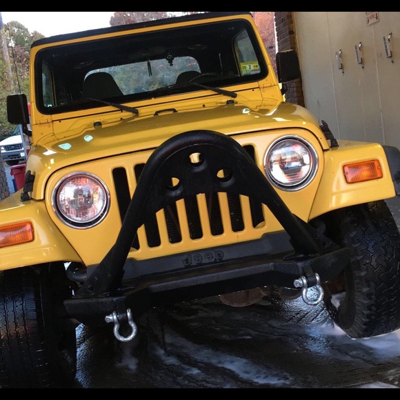 Profile Picture of Mike Hanna (@mhanna955) on Poshmark