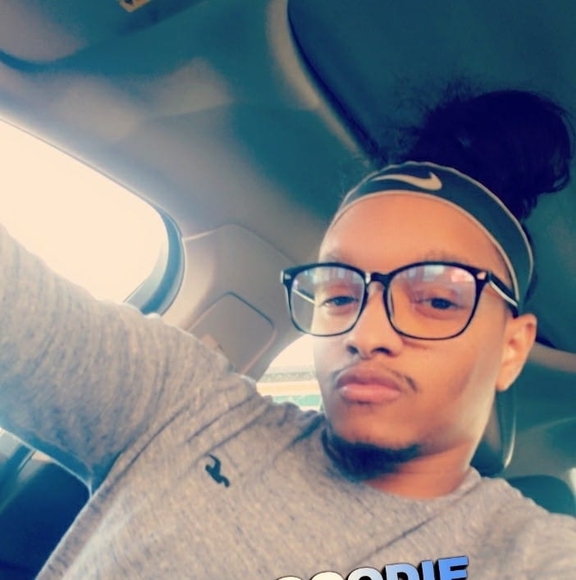 Profile Picture of Zack Pierce (@quadarejones) on Poshmark