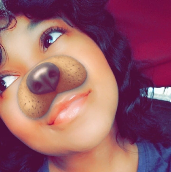 Profile Picture of Tianna Bell (@tiannabell) on Poshmark