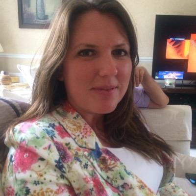 Profile Picture of Angela Shuttleworth (@AngeShutts) on Twitter