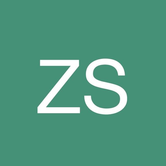 Profile Picture of Zo Sangkimi (@sangkimizsk) on Poshmark