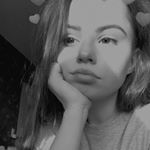 Profile Picture of Julie (@julie_schellenberg) on Instagram