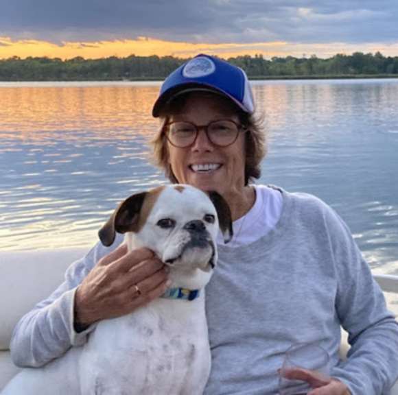 Profile Picture of Jeri James (@jljames6262) on Poshmark