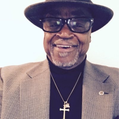 Profile Picture of James Featherston (@Feathers13James) on Twitter