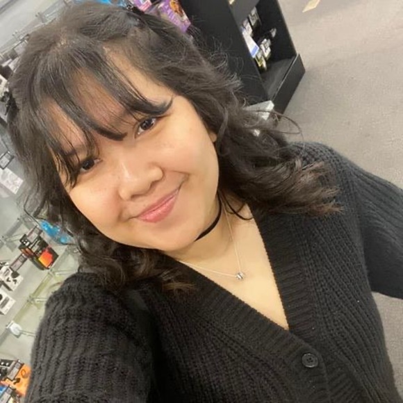 Eka Muchaimin - Poshmark Profile Picture of Eka Muchaimin (@ekamuchaimin) on Poshmark