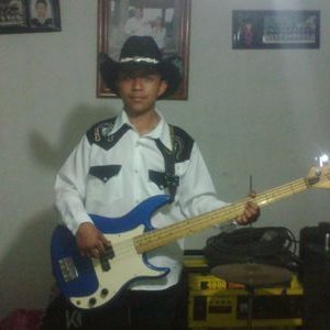 Profile Picture of Cresencio Sanchez (@CresencioSanc10) on Twitter