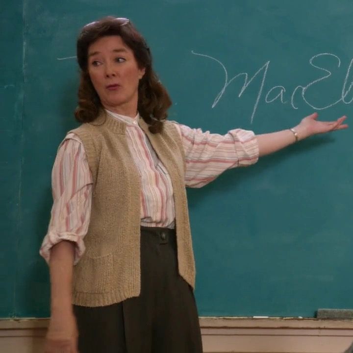 Profile Picture of Victoria McElroy (@sheldonsenglishteacher) on Tiktok