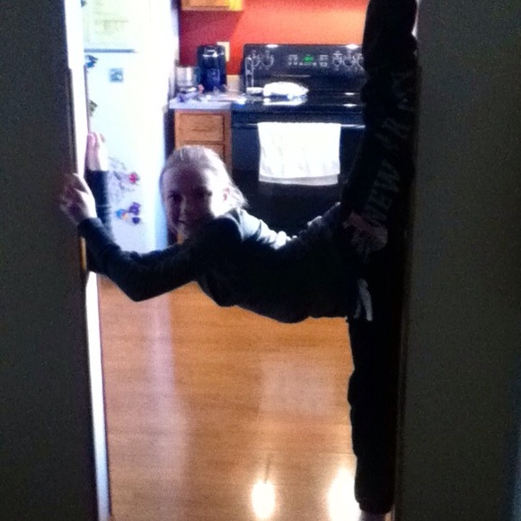 Profile Picture of Kaitlynn Piontek (@kaitlynnpiontek) on Poshmark