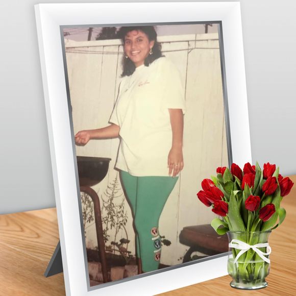 Profile Picture of Rocio Salgado (@rociosalgado27) on Poshmark