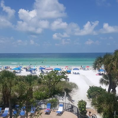 Profile Picture of Michael Fay (@michaelfay829) on Twitter