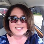 Profile Picture of Lisa Curless (@lady_belle_76) on Instagram