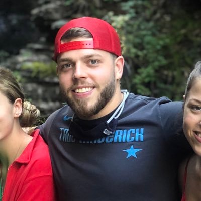 Profile Picture of Jared Bates (@YeaaaMaan) on Twitter