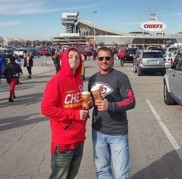 Todd Burkhart - Poshmark Profile Picture of Todd Burkhart (@toddbkickass) on Poshmark