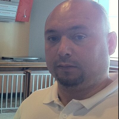 Profile Picture of Pat Costanzo (@footballcoach51) on Twitter