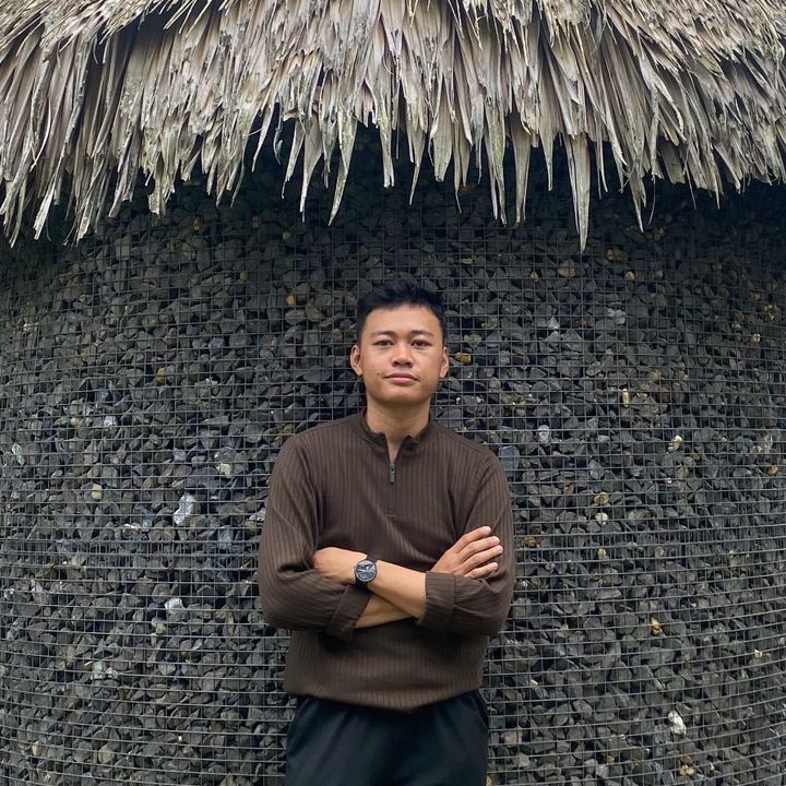 Profile Picture of Adam (@@adamjournal) on Tiktok