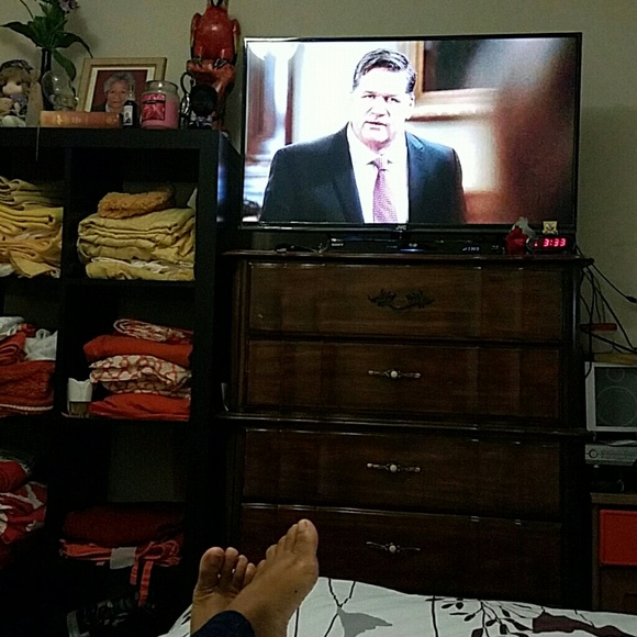 Profile Picture of Lucy Valiente (@lucy_valiente) on Poshmark