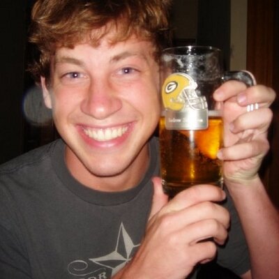 Profile Picture of Andrew Stapleton (@staplaytone) on Twitter