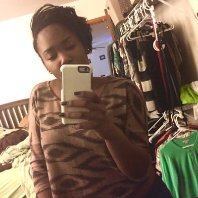 Profile Picture of Nakia Thomas (@_vexingbonehead) on Twitter