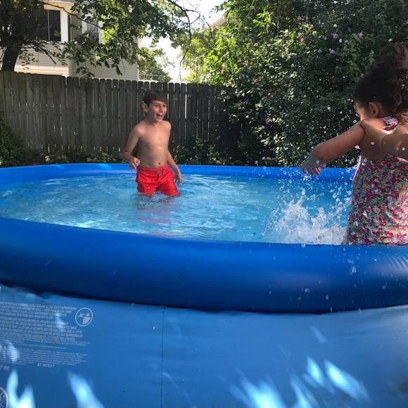 Milagros Nussa - Poshmark Profile Picture of Milagros Nussa (@milanussa) on Poshmark