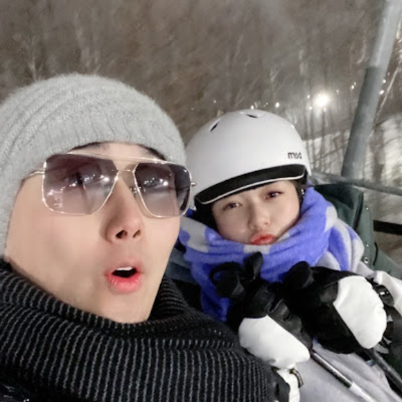 Profile Picture of Michael Chen (@raahchn) on Poshmark