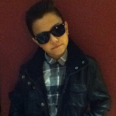 Profile Picture of John Blas (@iamjohnblas) on Twitter