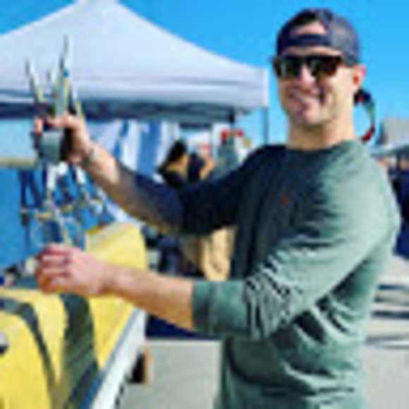 Profile Picture of Peter Sorgi (@peteswerve) on Poshmark