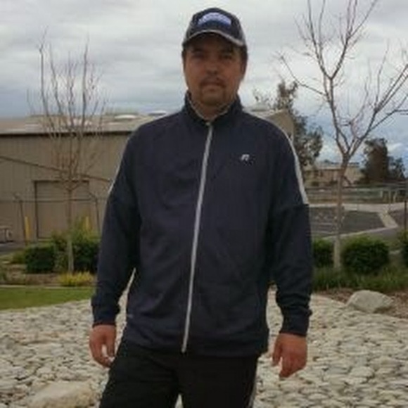 Profile Picture of Fernando Duran (@fernandodura789) on Poshmark