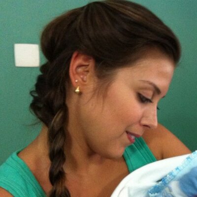 Profile Picture of Aline Pereira Rocha (@alinerocha87) on Twitter