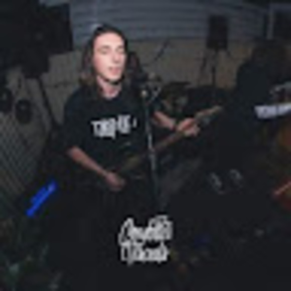 Profile Picture of Connor Massey (@connormassey) on Poshmark