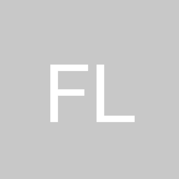 Profile Picture of Fei Liu (@faybetter) on Poshmark