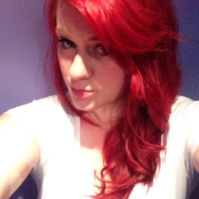 Profile Picture of Lisa Davison (@MafiaDee) on Twitter