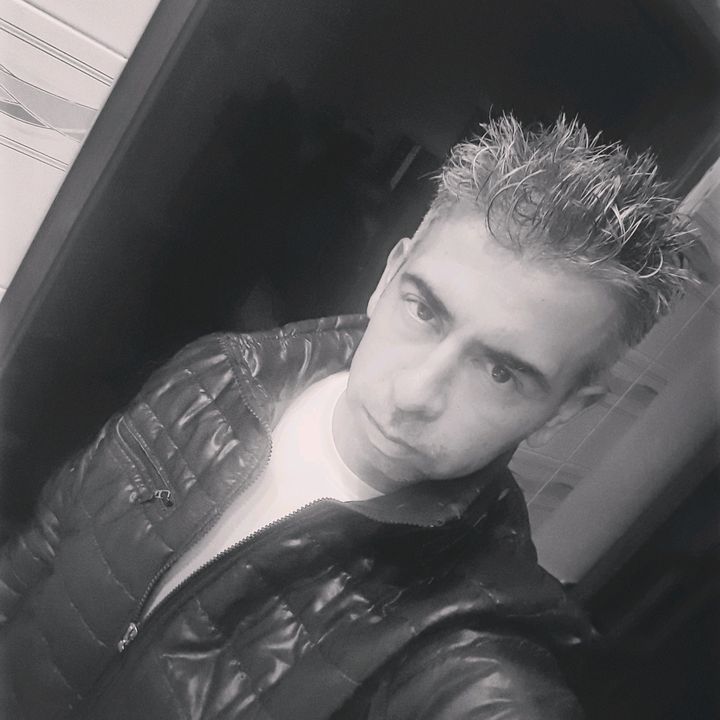 Profile Picture of Robert Bracamonte (@robertbracamonte) on Tiktok