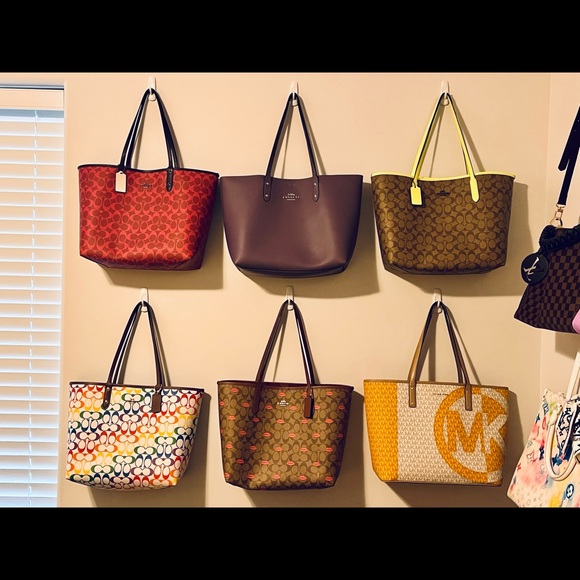 Profile Picture of Roxanne Quibell (@roxymarie10) on Poshmark