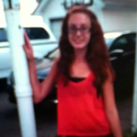 Profile Picture of Jackie Brigandi (@jackie12343) on Poshmark