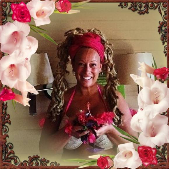 Profile Picture of T. sam Walton (@tswalton) on Poshmark