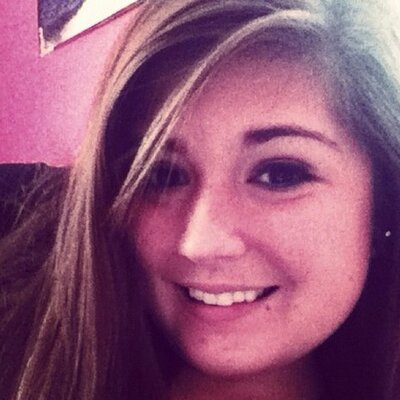 Profile Picture of Alexa Fields (@AlexaaFields) on Twitter